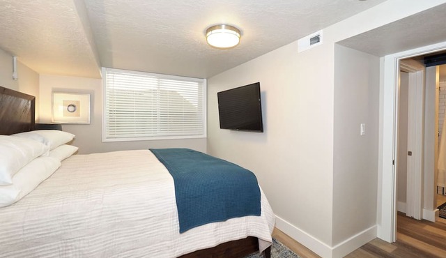 Upgraded Suite-Temple Square, Downtown Salt Lake City, Convention Center
