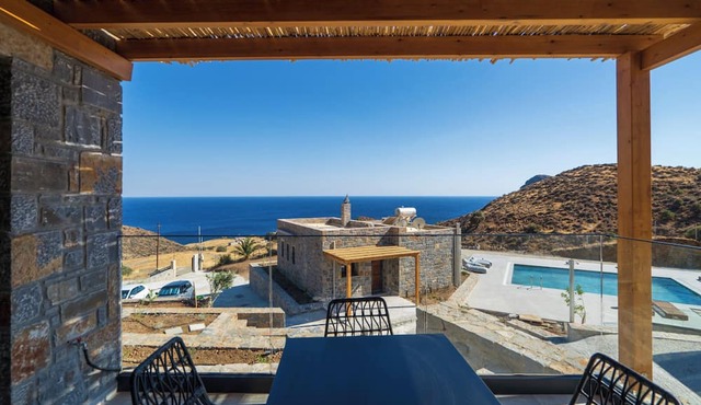 Luxury 1BR Villa with Shared Pool and Fantastic Sea view & Mountain view