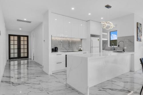 Modern Sunbury Home Mins to Rupertswood