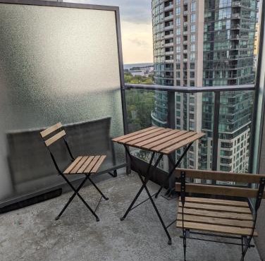 Downtown Condo with Free Parking - SkySide